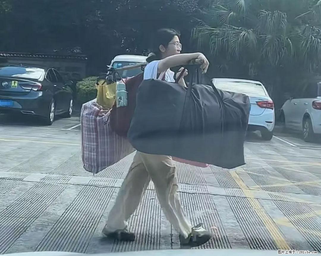 全网追的“扁担女孩”,找了一份暑假工,时薪12元 - 延边生活资讯 - 延边28生活网 yanbian.28life.com